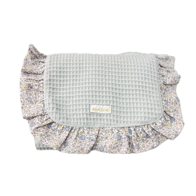 Cambiador flores lilas Cambiador flores lilas