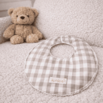 babero vichy beige 1